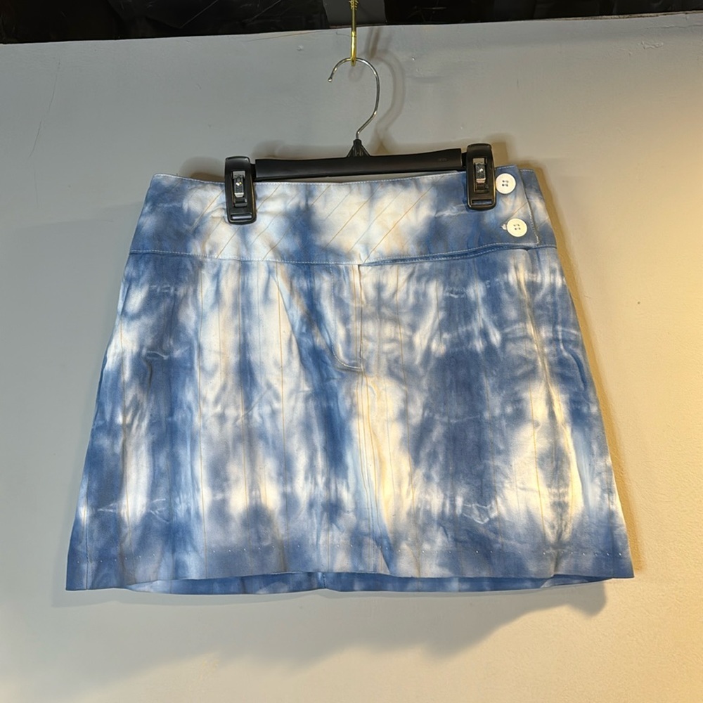 Blue and white tye-dyed miniskirt